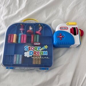 Little Tikes Story Dream Machine with 15 Stories and case